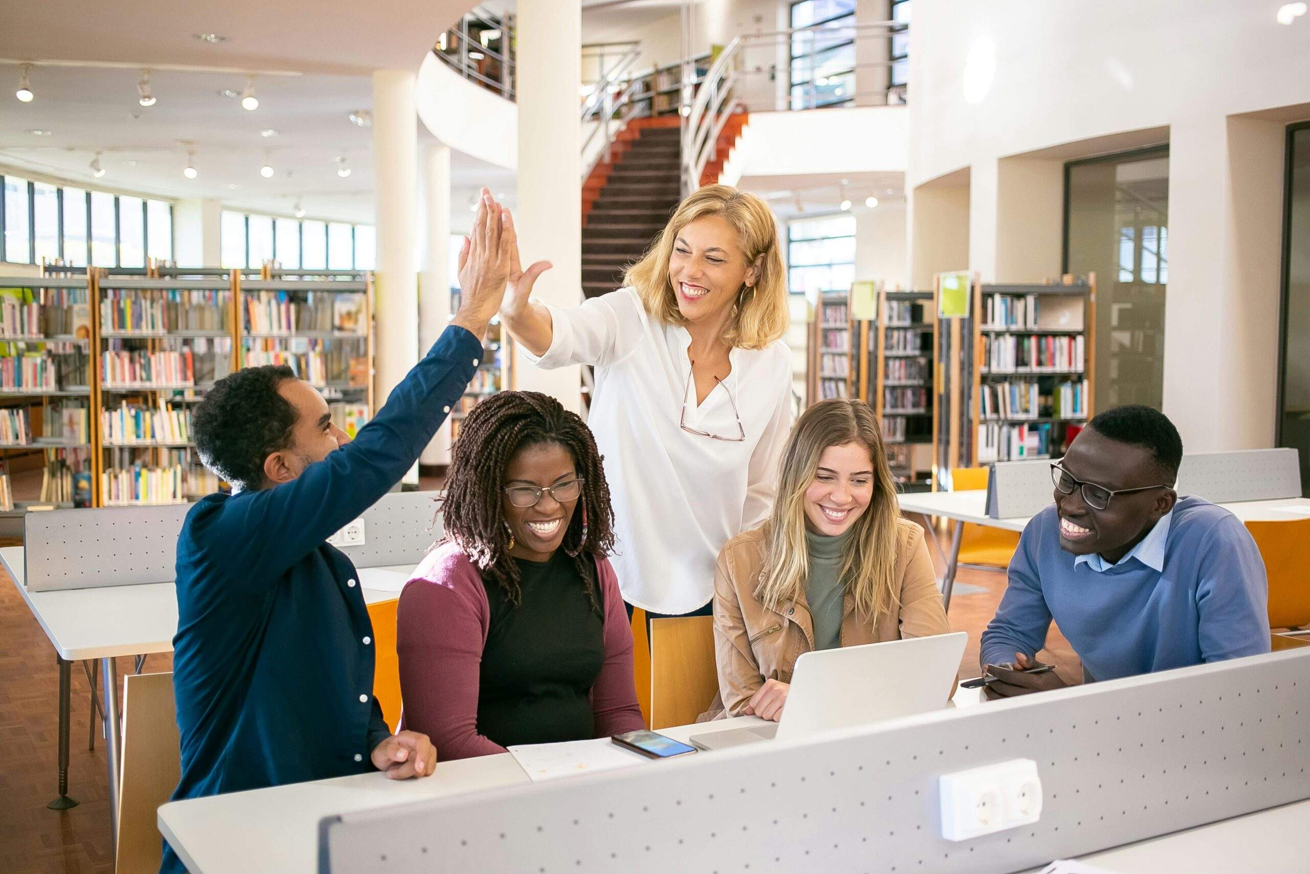 Guide pour les étudiants internationaux : Bienvenue au Canada !